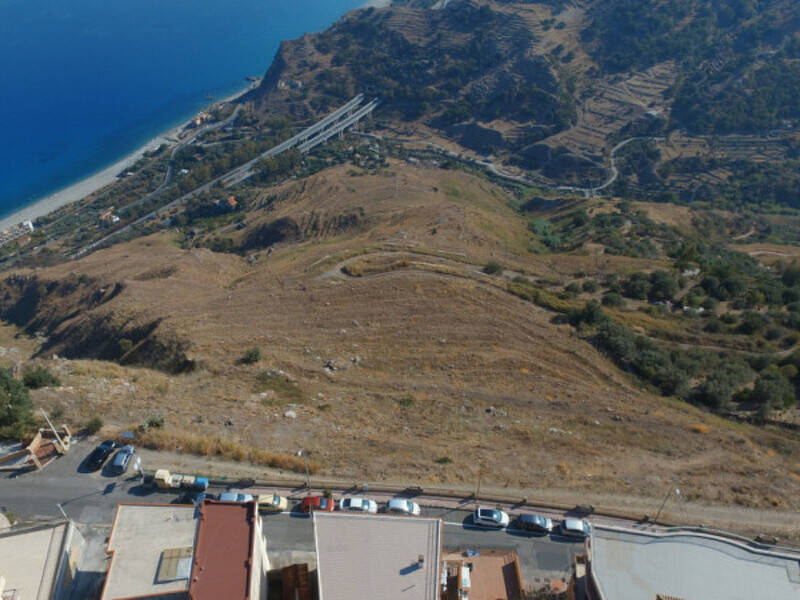 terreno agricolo in vendita a Forza d'Agrò