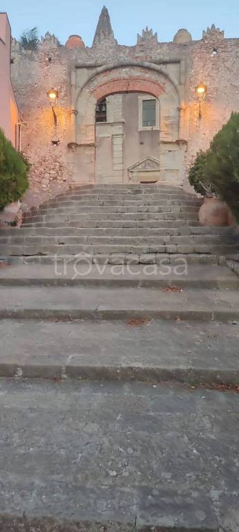 casa indipendente in vendita a Forza d'Agrò