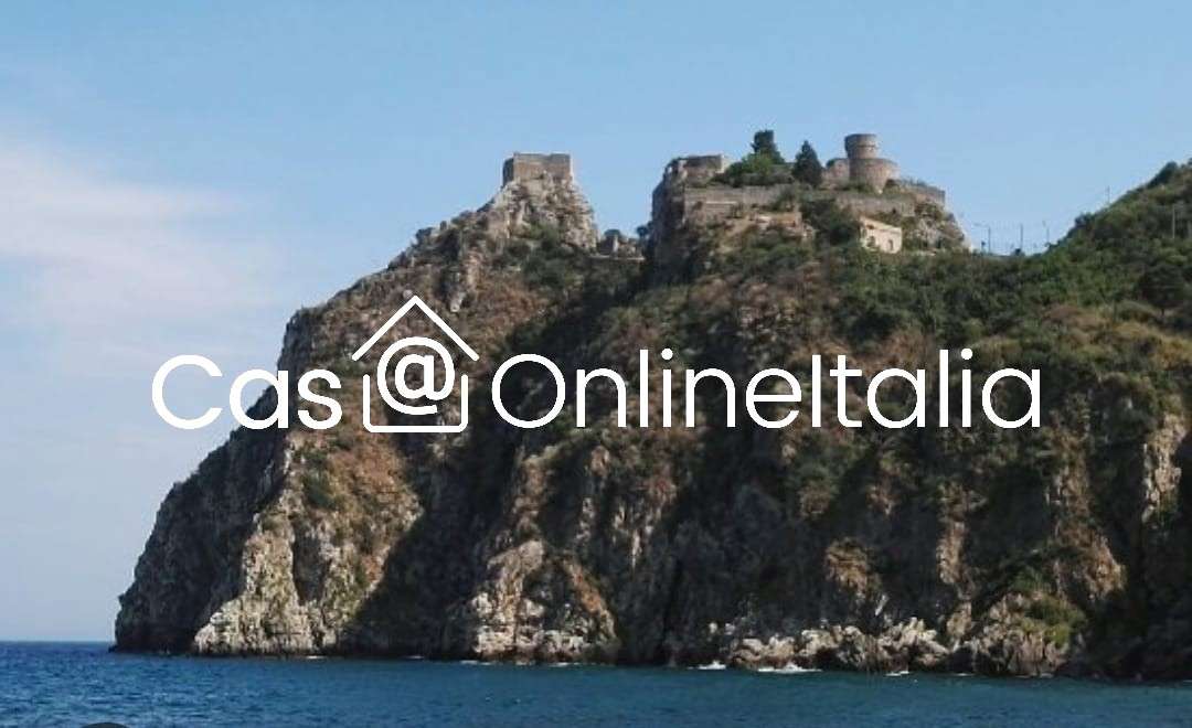 casa indipendente in vendita a Forza d'Agrò