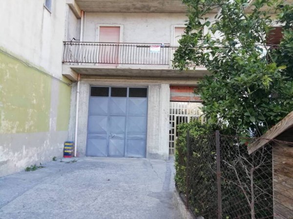 appartamento in vendita a Francavilla di Sicilia