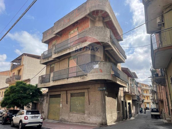 casa indipendente in vendita a Francavilla di Sicilia
