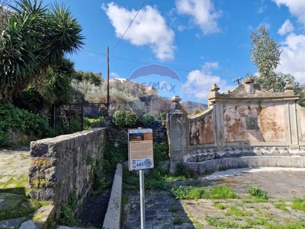 appartamento in vendita a Francavilla di Sicilia
