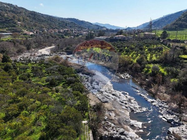 terreno agricolo in vendita a Francavilla di Sicilia
