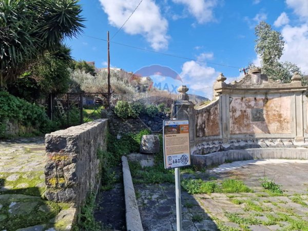 appartamento in vendita a Francavilla di Sicilia