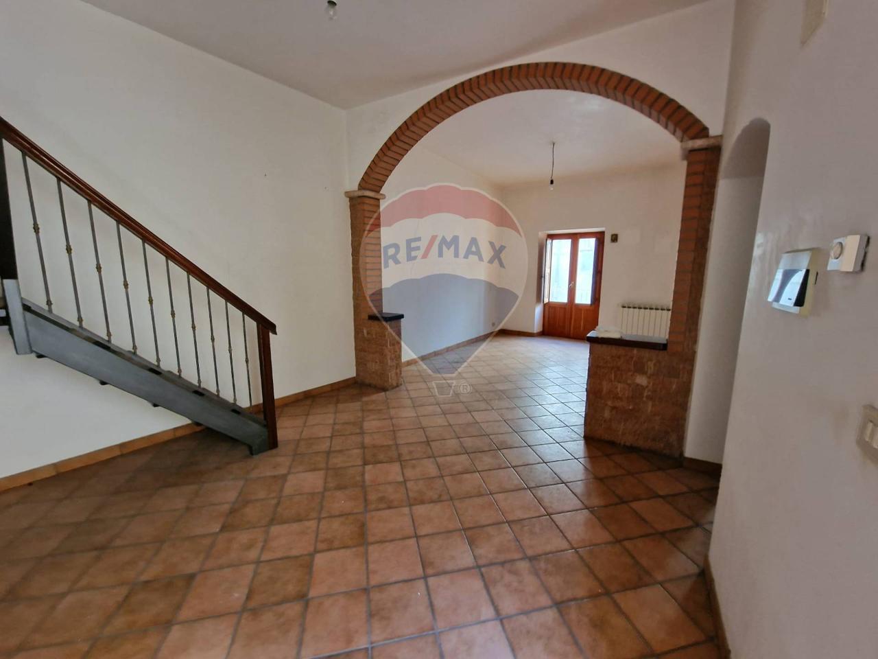 casa indipendente in vendita a Francavilla di Sicilia
