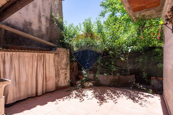 casa indipendente in vendita a Francavilla di Sicilia