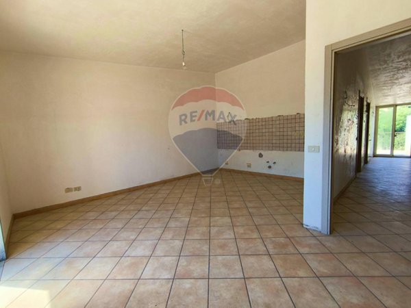appartamento in vendita a Francavilla di Sicilia