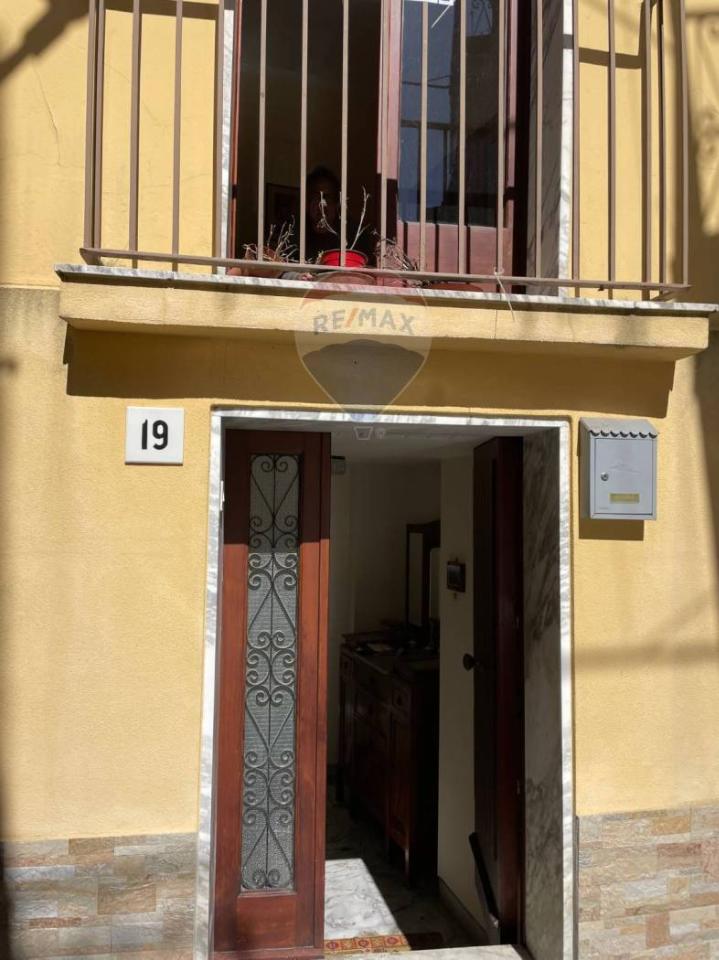 casa indipendente in vendita a Francavilla di Sicilia