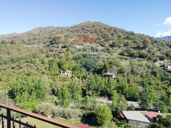 appartamento in vendita a Francavilla di Sicilia