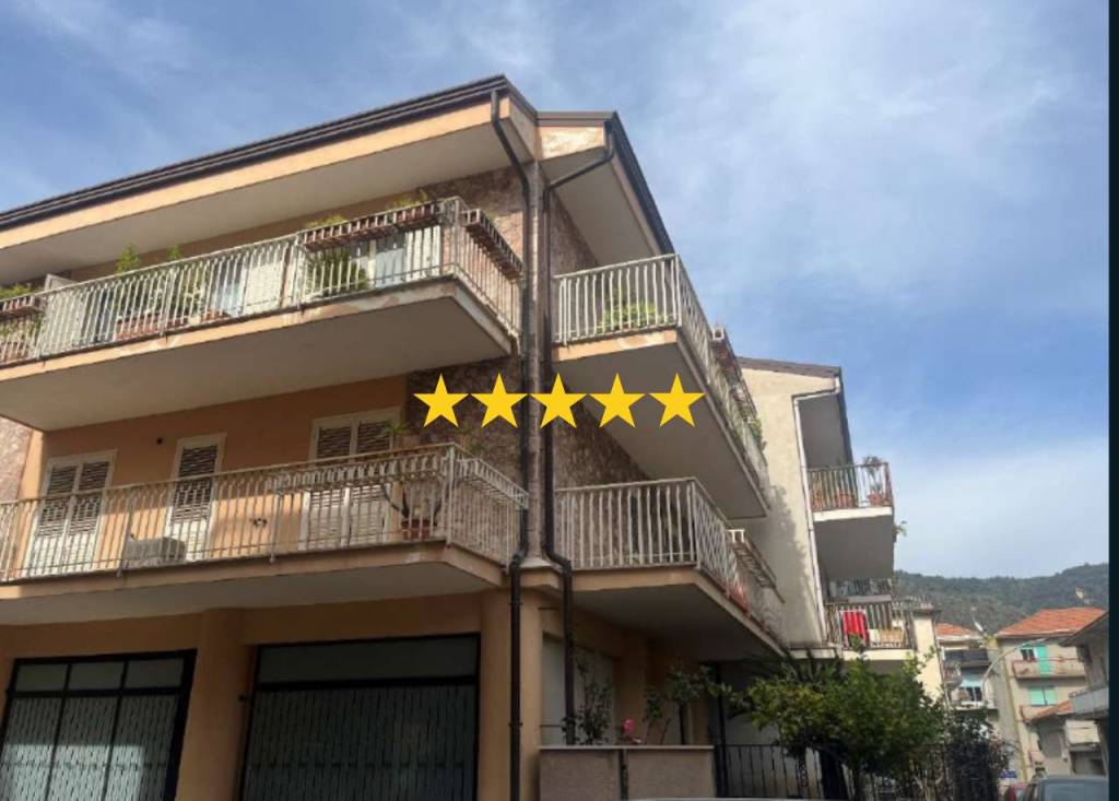 appartamento in vendita a Francavilla di Sicilia