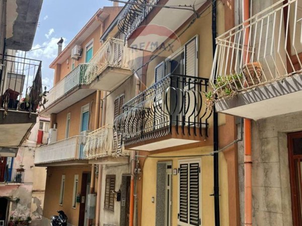 casa indipendente in vendita a Francavilla di Sicilia