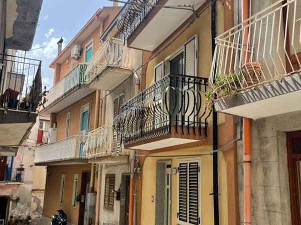 casa indipendente in vendita a Francavilla di Sicilia