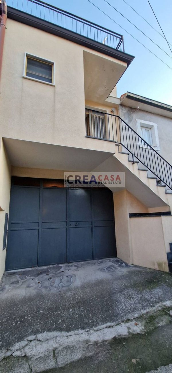 casa indipendente in vendita a Francavilla di Sicilia