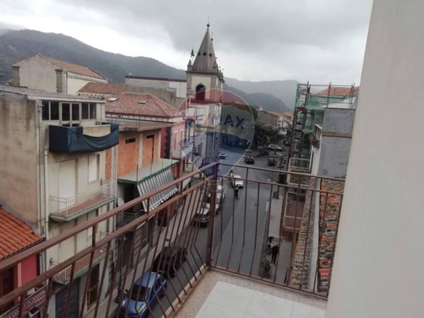 appartamento in vendita a Francavilla di Sicilia