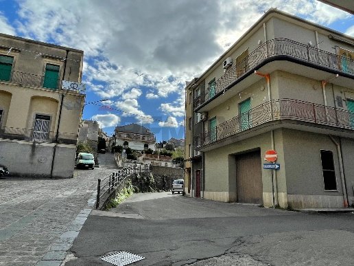 appartamento in vendita a Francavilla di Sicilia