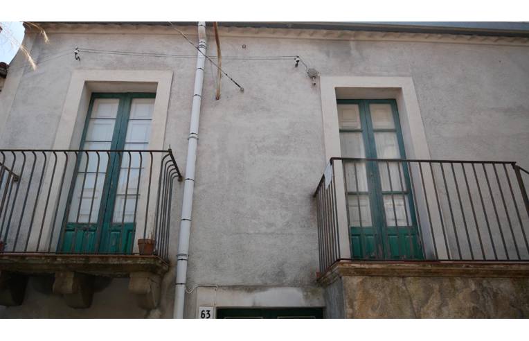 casa indipendente in vendita a Francavilla di Sicilia