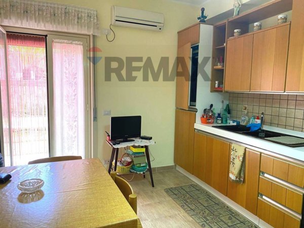 appartamento in vendita a Francavilla di Sicilia