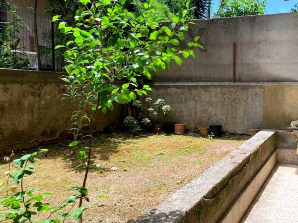 appartamento in vendita a Francavilla di Sicilia