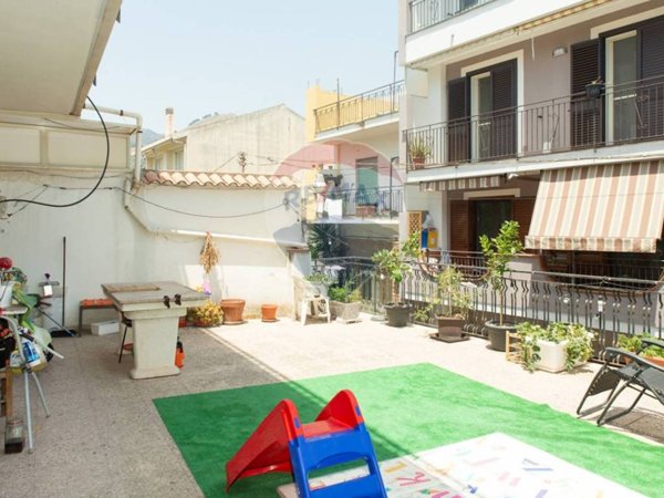 appartamento in vendita a Furci Siculo