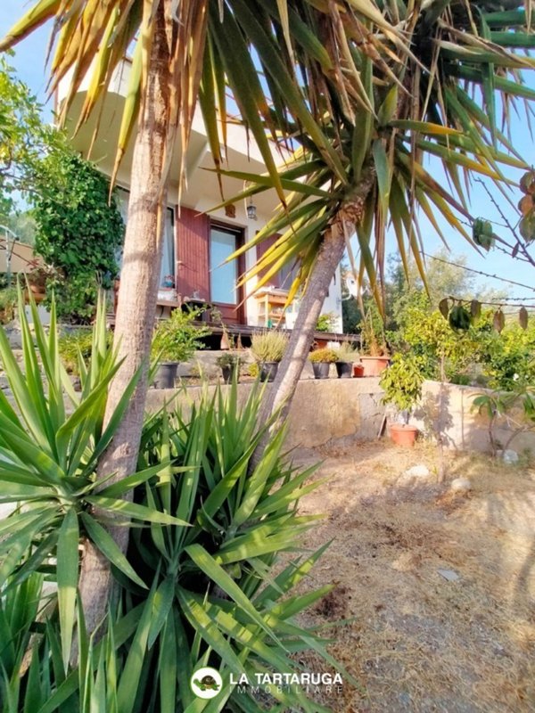 casa indipendente in vendita a Furci Siculo in zona Grotte