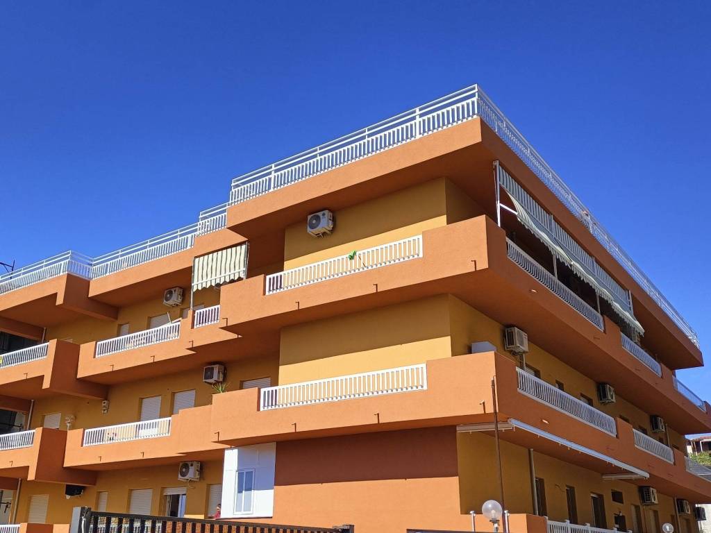 appartamento in vendita a Furci Siculo