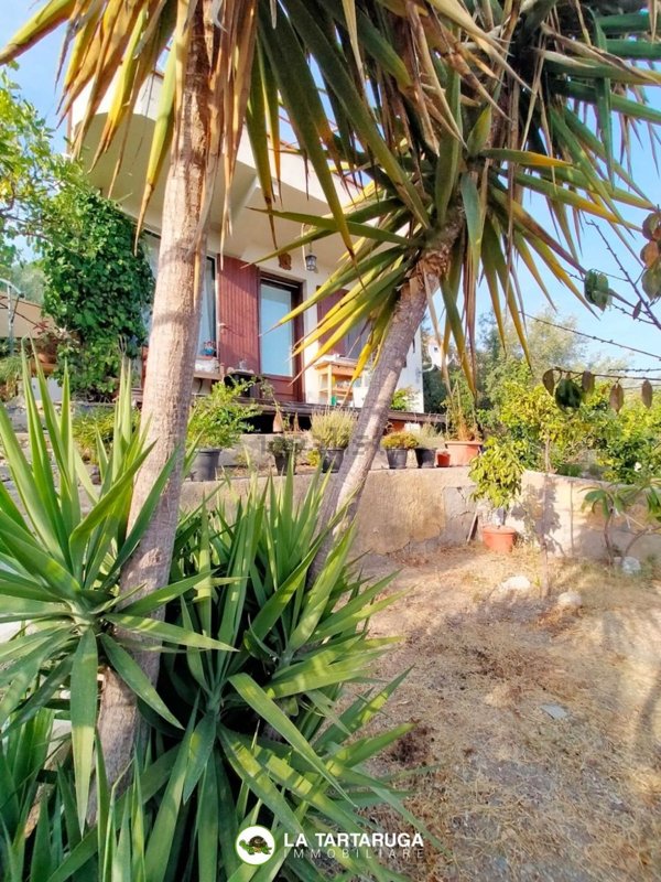 casa indipendente in vendita a Furci Siculo in zona Grotte