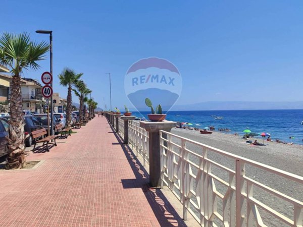 appartamento in vendita a Furci Siculo