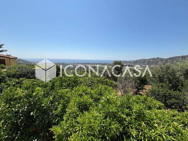 casa indipendente in vendita a Furci Siculo in zona Grotte