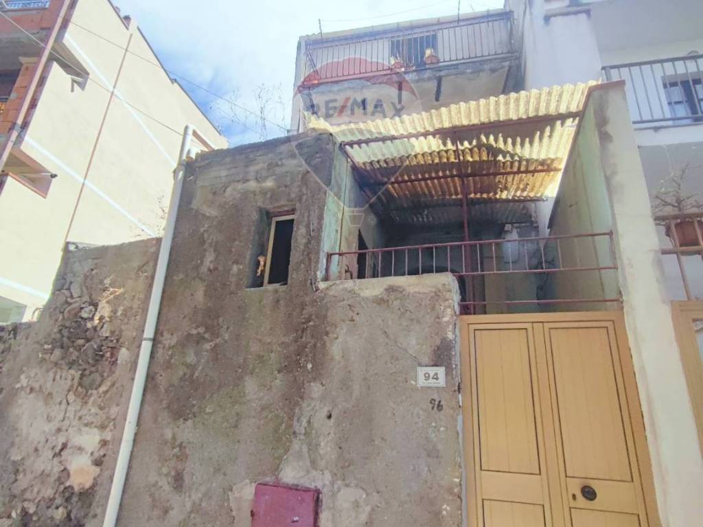casa indipendente in vendita a Furci Siculo