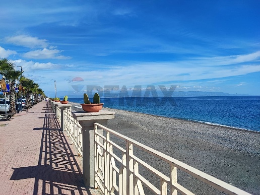 casa indipendente in vendita a Furci Siculo