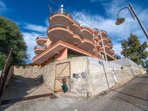 appartamento in vendita a Furci Siculo