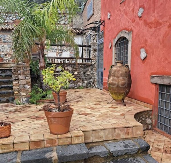 casa indipendente in vendita a Furci Siculo in zona Grotte