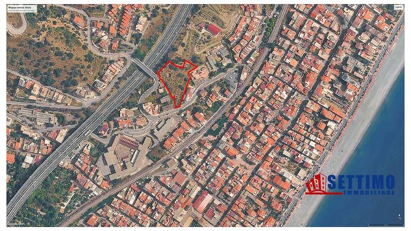 terreno edificabile in vendita a Furci Siculo