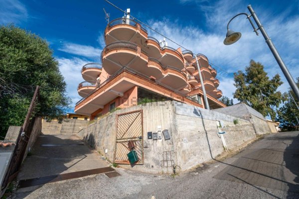 appartamento in vendita a Furci Siculo