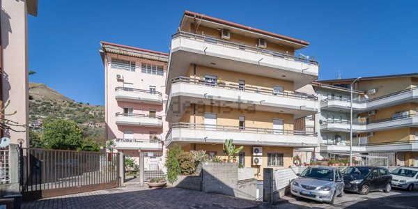 appartamento in vendita a Furci Siculo