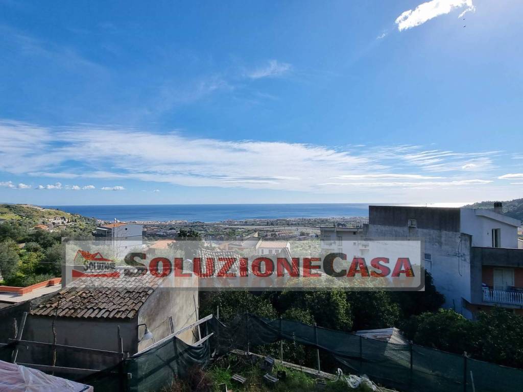 casa indipendente in vendita a Furci Siculo in zona Grotte