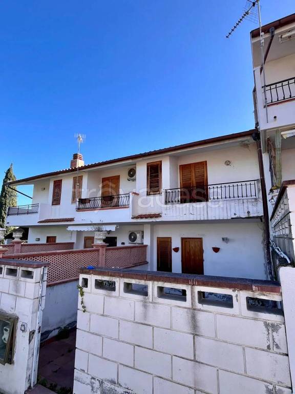 casa indipendente in vendita a Furnari