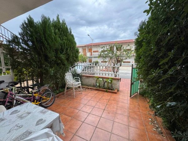 appartamento in vendita a Furnari in zona Siena