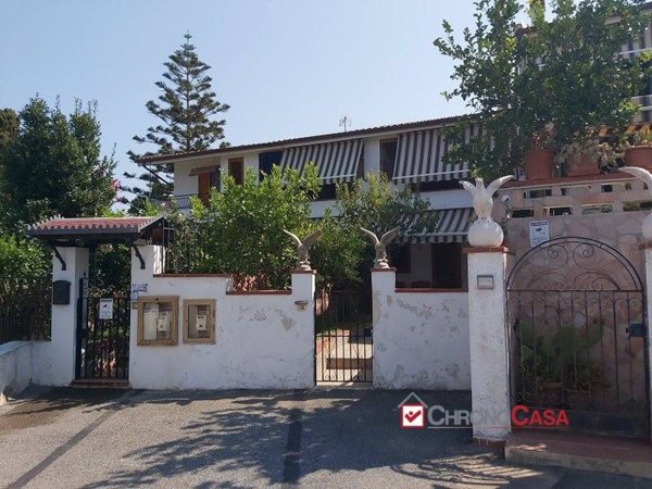 casa indipendente in vendita a Furnari