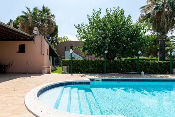 casa indipendente in vendita a Furnari in zona Portorosa