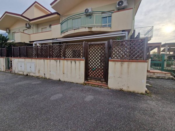 appartamento in vendita a Furnari in zona Tonnarella