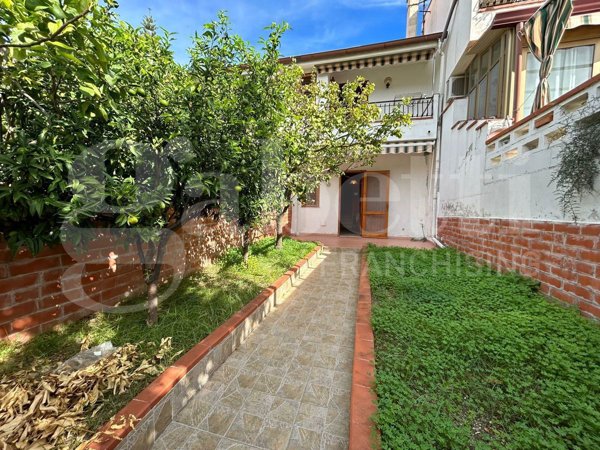 casa indipendente in vendita a Furnari in zona Portorosa