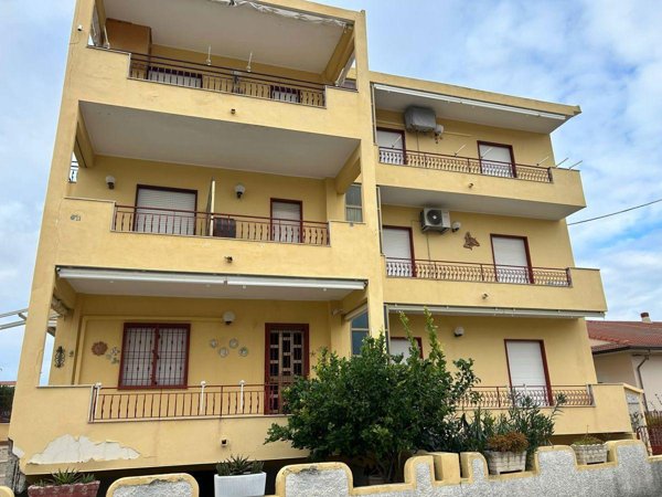 appartamento in vendita a Furnari in zona Tonnarella