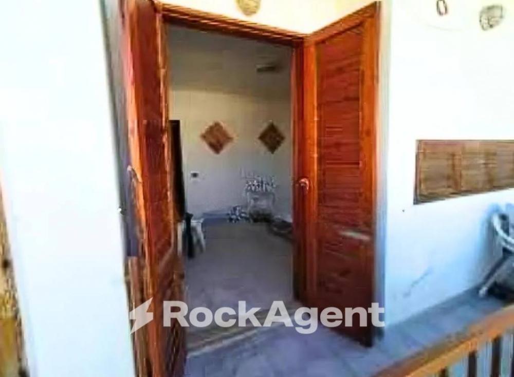 appartamento in vendita a Furnari in zona Siena