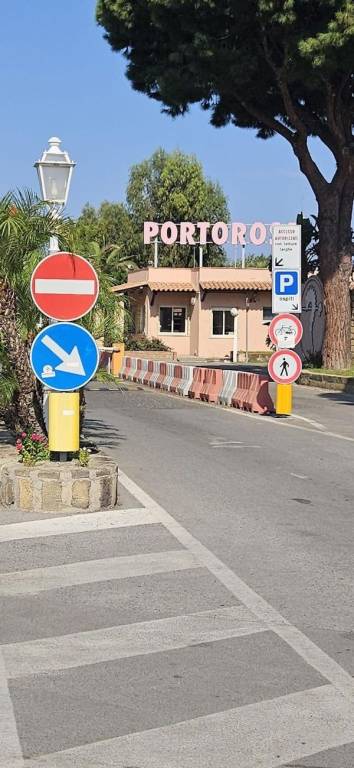 casa indipendente in vendita a Furnari in zona Portorosa
