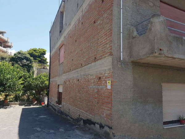 appartamento in vendita a Furnari