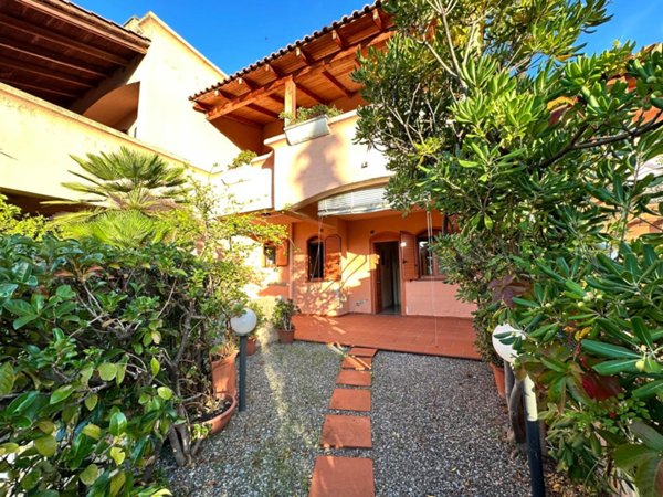 appartamento in vendita a Furnari in zona Portorosa