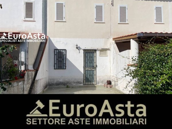 casa indipendente in vendita a Furnari in zona Siena