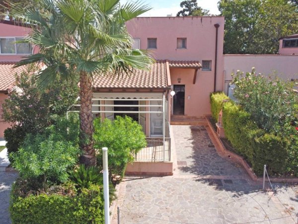 casa indipendente in vendita a Furnari in zona Tonnarella