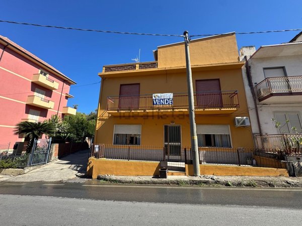 appartamento in vendita a Furnari